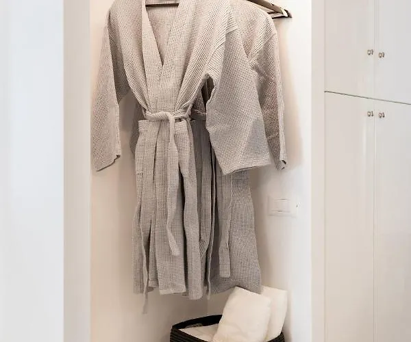 Apartamento Pi Domus, π Domus *