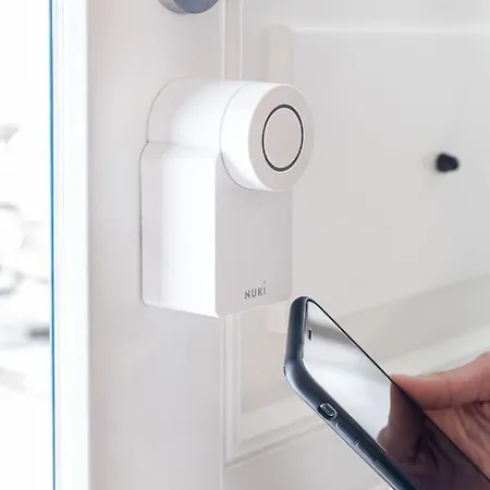 アパート Pi Domus, π Domus *