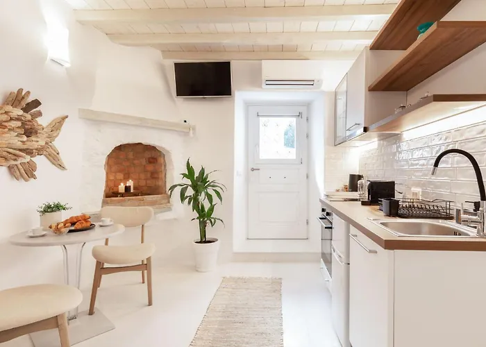 Pi Domus, π Domus *